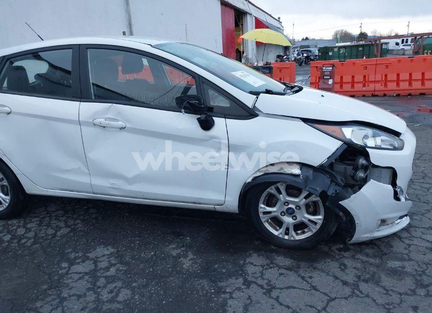 Photo 6 of 2015 Ford Fiesta SE (VIN 3FADP4EJXFM187135)