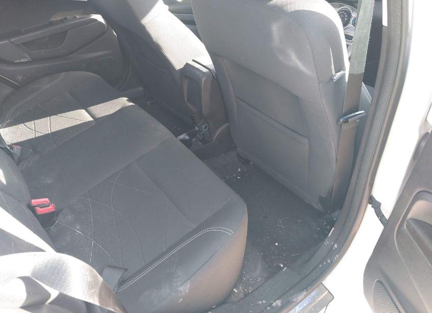 Photo 8 of 2015 Ford Fiesta SE (VIN 3FADP4EJXFM204449)