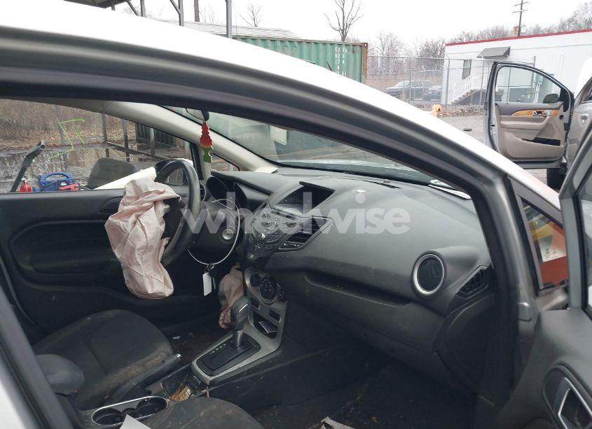 Photo 5 of 2015 Ford Fiesta SE (VIN 3FADP4EJXFM223826)