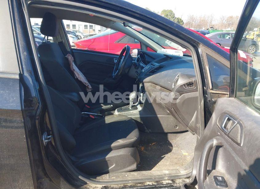 Photo 5 of 2016 Ford Fiesta SE (VIN 3FADP4EJXGM198007)