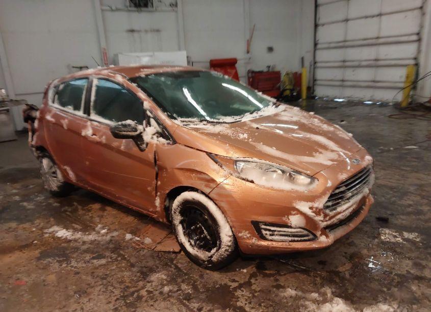 2017 Ford Fiesta SE (VIN 3FADP4EJXHM104788) main photo