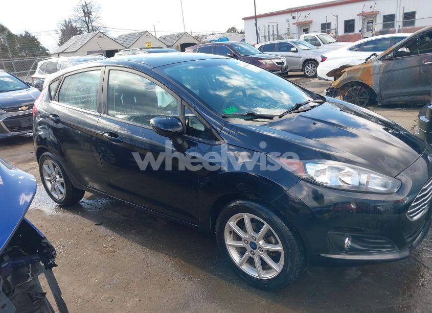 Photo 13 of 2019 Ford Fiesta SE (VIN 3FADP4EJXKM106208)