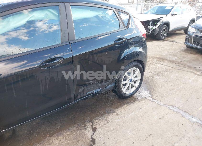 Photo 6 of 2019 Ford Fiesta SE (VIN 3FADP4EJXKM106208)