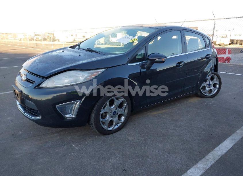 Photo 2 of 2011 Ford Fiesta SES (VIN 3FADP4FJ0BM156906)