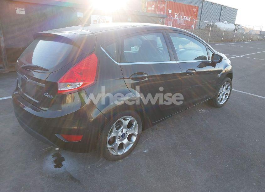 Photo 4 of 2011 Ford Fiesta SES (VIN 3FADP4FJ0BM156906)
