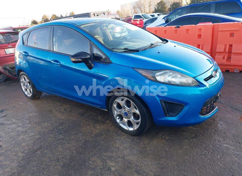2012 Ford Fiesta SES (VIN 3FADP4FJ1CM158195) main photo