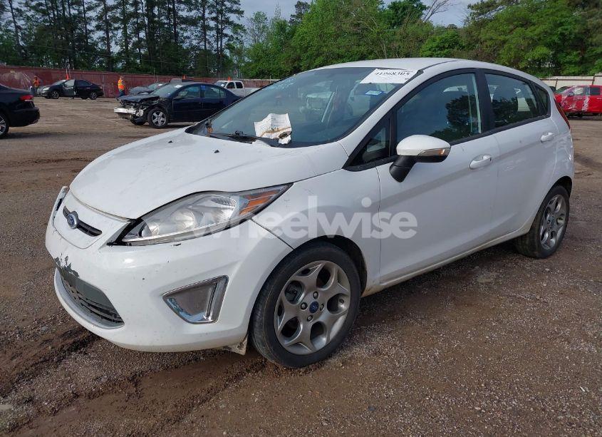 Photo 2 of 2012 Ford Fiesta SES (VIN 3FADP4FJ1CM173599)
