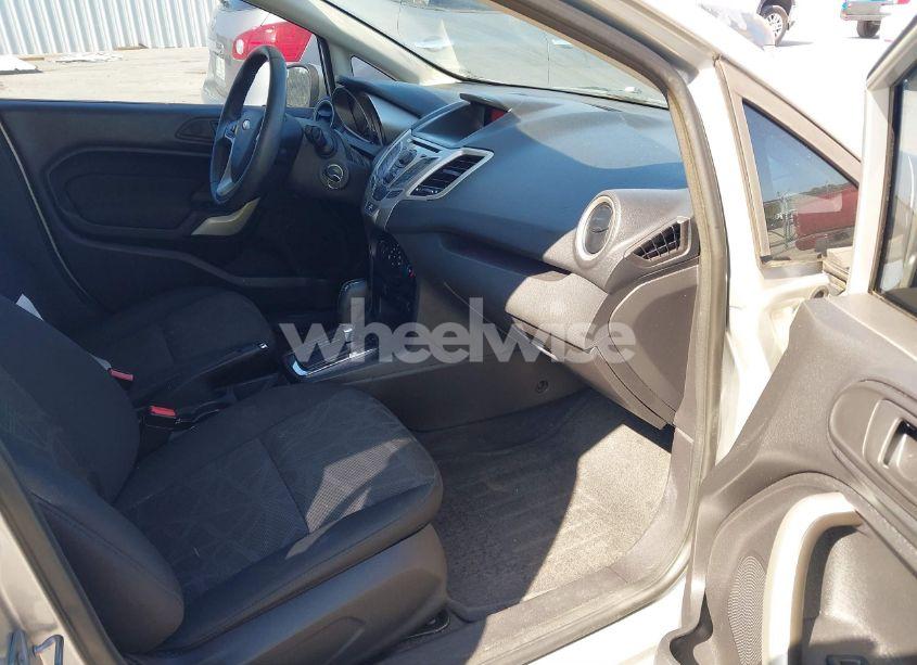 Photo 5 of 2011 Ford Fiesta SES (VIN 3FADP4FJ2BM196002)