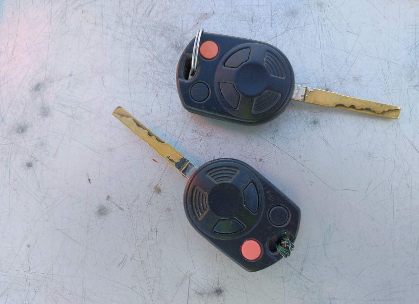 Photo 11 of 2011 Ford Fiesta SES (VIN 3FADP4FJ2BM212568)