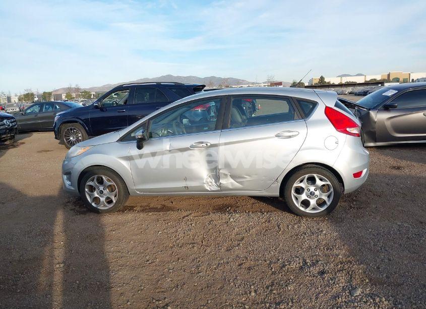 Photo 14 of 2011 Ford Fiesta SES (VIN 3FADP4FJ3BM154390)