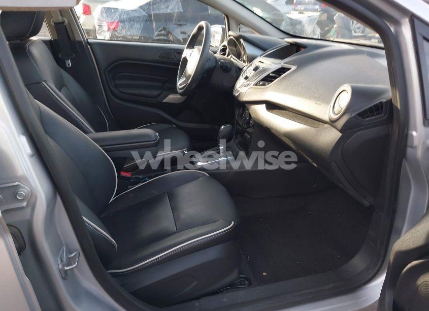 Photo 5 of 2011 Ford Fiesta SES (VIN 3FADP4FJ3BM154390)