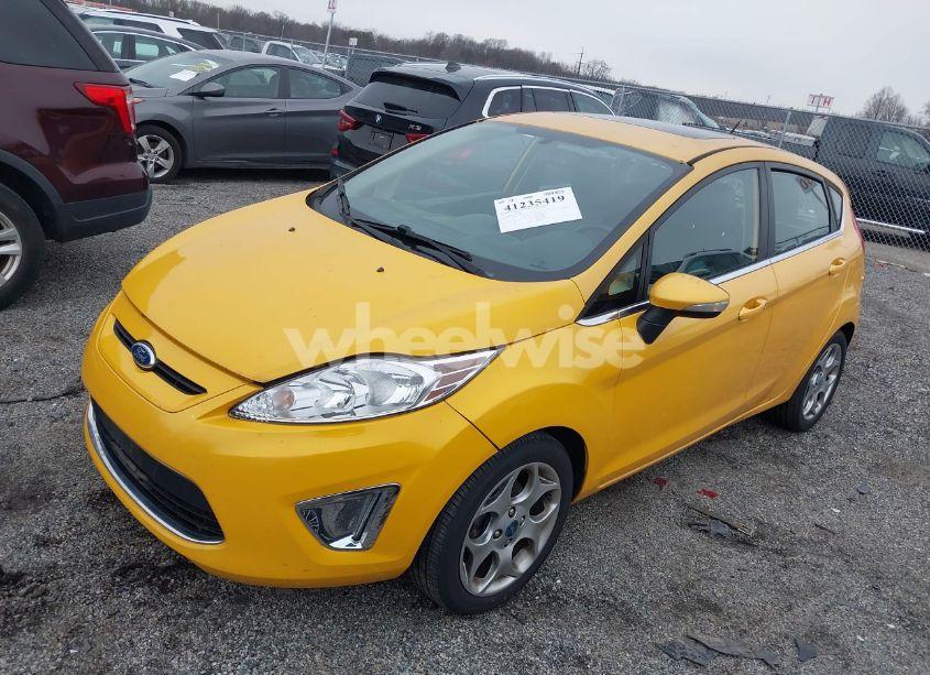 Photo 2 of 2011 Ford Fiesta SES (VIN 3FADP4FJ3BM171867)