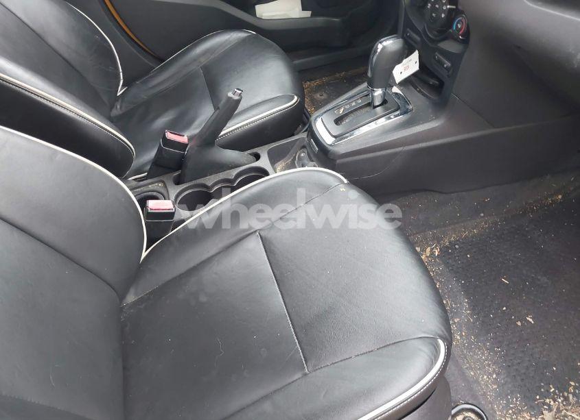 Photo 5 of 2011 Ford Fiesta SES (VIN 3FADP4FJ3BM171867)