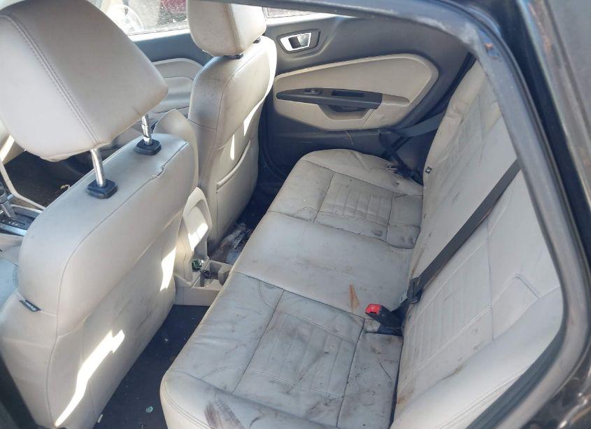 Photo 8 of 2014 Ford Fiesta TITANIUM (VIN 3FADP4FJ3EM110135)