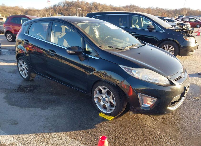 2011 Ford Fiesta SES (VIN 3FADP4FJ4BM176639) main photo