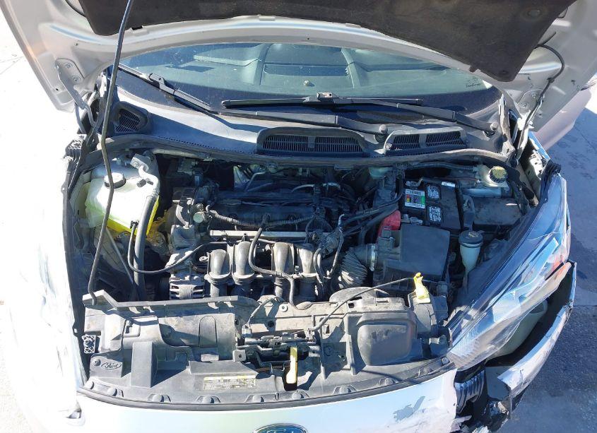 Photo 10 of 2014 Ford Fiesta TITANIUM (VIN 3FADP4FJ5EM114090)