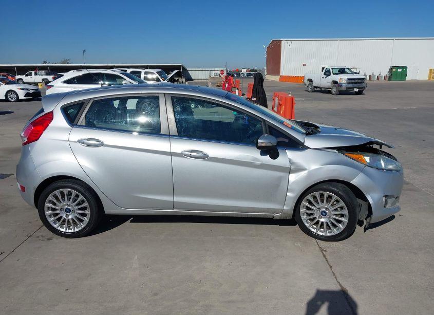 Photo 14 of 2014 Ford Fiesta TITANIUM (VIN 3FADP4FJ5EM114090)