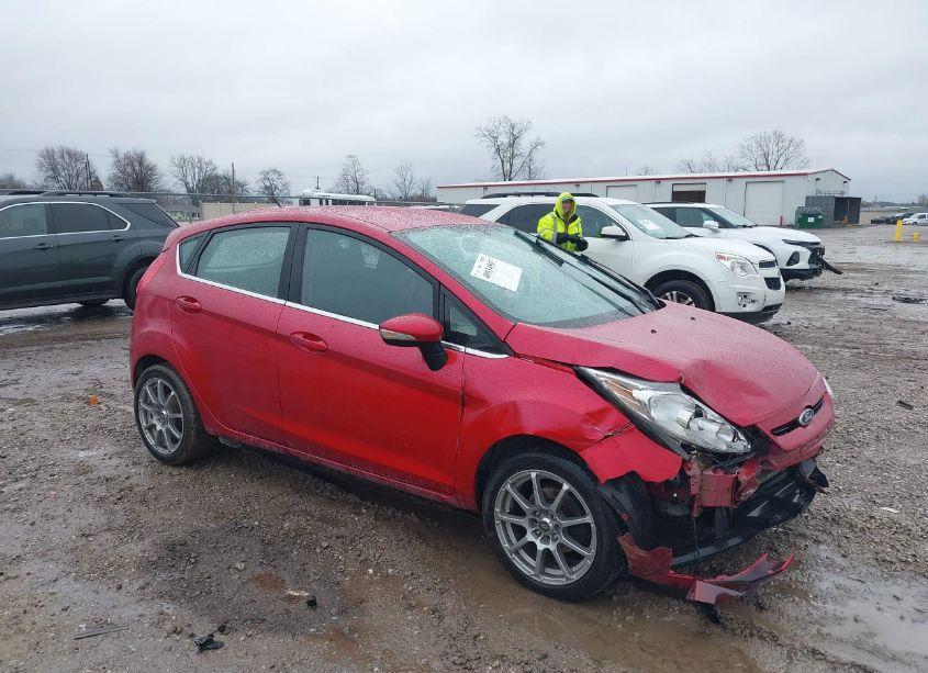 2011 Ford Fiesta SES (VIN 3FADP4FJ6BM106236) main photo