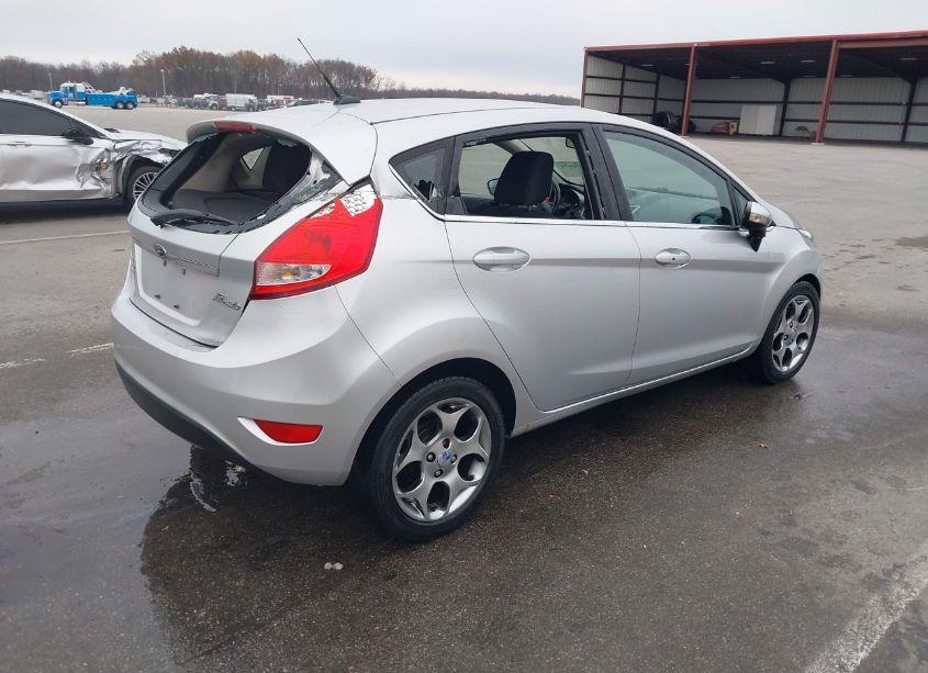 Photo 4 of 2011 Ford Fiesta SES (VIN 3FADP4FJ9BM108661)