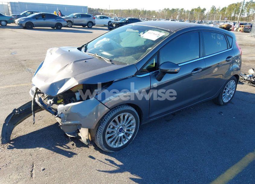 Photo 2 of 2014 Ford Fiesta TITANIUM (VIN 3FADP4FJXEM239618)