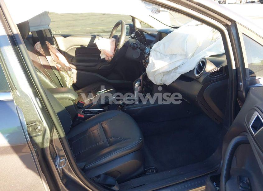 Photo 5 of 2014 Ford Fiesta TITANIUM (VIN 3FADP4FJXEM239618)