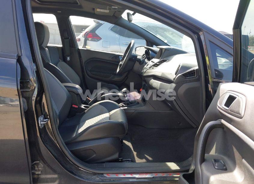 Photo 5 of 2015 Ford Fiesta ST (VIN 3FADP4GX1FM167504)