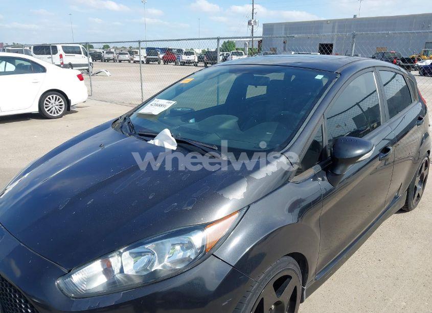Photo 6 of 2015 Ford Fiesta ST (VIN 3FADP4GX1FM167504)