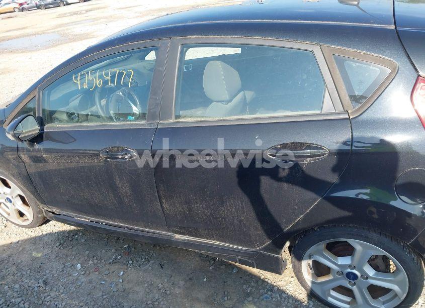 Photo 14 of 2015 Ford Fiesta ST (VIN 3FADP4GX1FM171763)