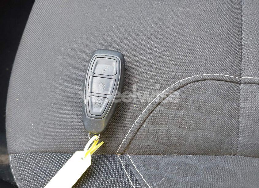 Photo 11 of 2017 Ford Fiesta ST (VIN 3FADP4GX1HM114854)