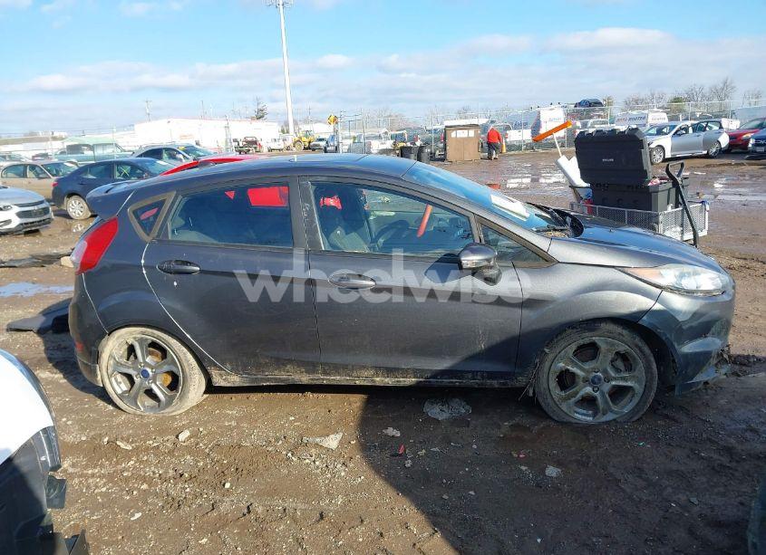 Photo 13 of 2017 Ford Fiesta ST (VIN 3FADP4GX1HM114854)