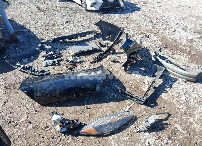 Photo 12 of 2018 Ford Fiesta ST (VIN 3FADP4GX2JM140935)