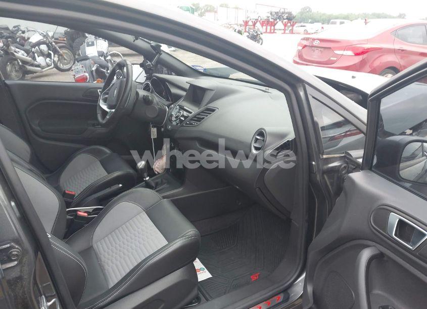 Photo 5 of 2016 Ford Fiesta ST (VIN 3FADP4GX3GM183284)