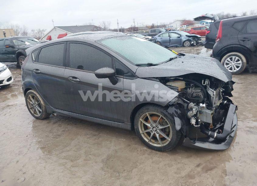 Photo 14 of 2016 Ford Fiesta ST (VIN 3FADP4GX3GM194835)