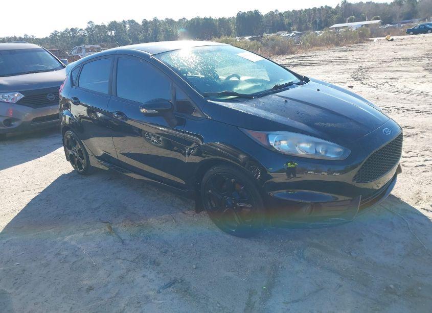 2017 Ford Fiesta ST (VIN 3FADP4GX4HM130272) main photo