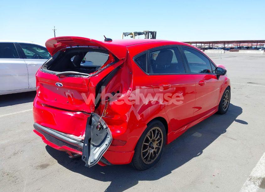 Photo 4 of 2015 Ford Fiesta ST (VIN 3FADP4GX8FM110927)