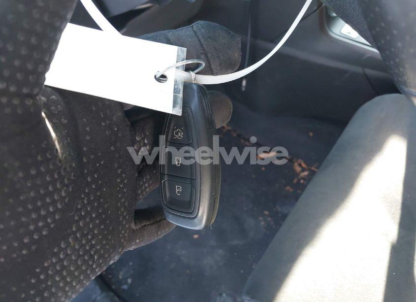 Photo 11 of 2017 Ford Fiesta ST (VIN 3FADP4GX8HM171259)