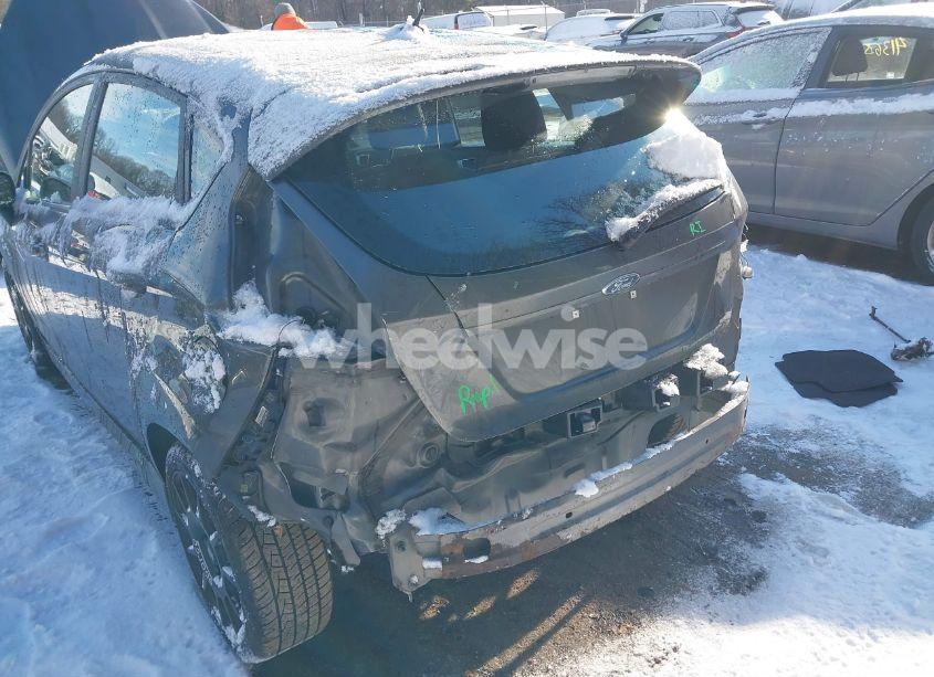 Photo 6 of 2017 Ford Fiesta ST (VIN 3FADP4GX8HM171259)