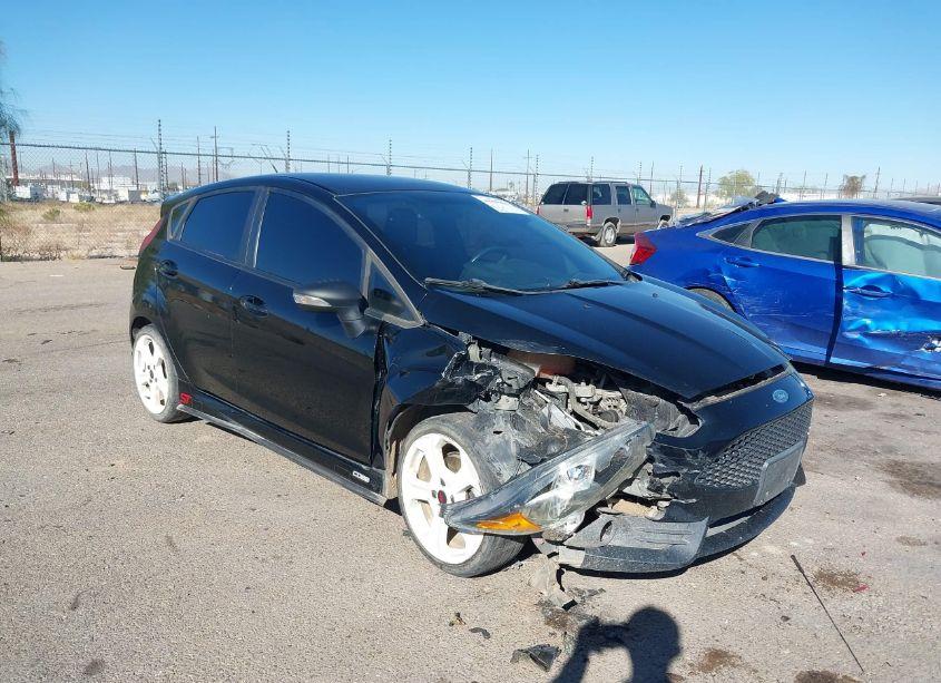 2016 Ford Fiesta ST (VIN 3FADP4GXXGM198493) main photo