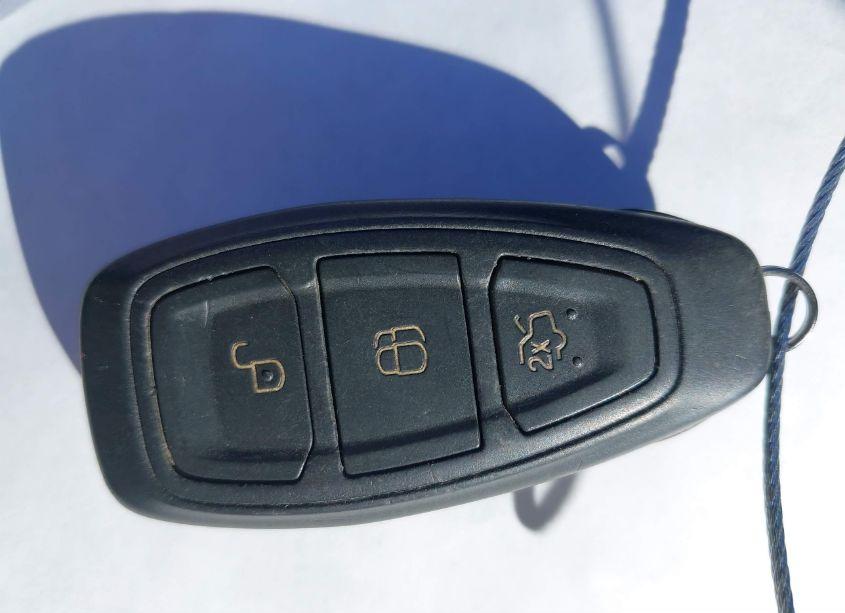 Photo 11 of 2016 Ford Fiesta ST (VIN 3FADP4GXXGM198493)