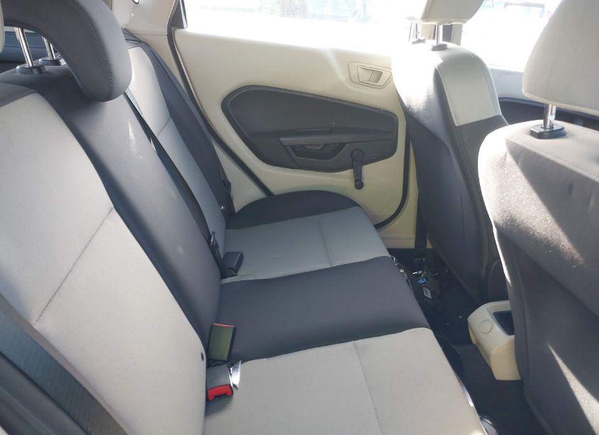 Photo 8 of 2013 Ford Fiesta S (VIN 3FADP4TJ0DM223303)