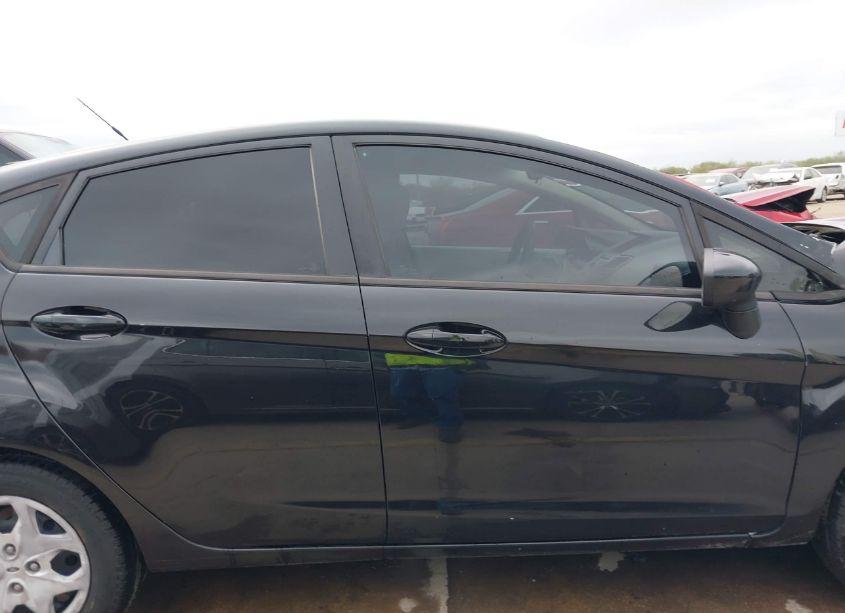 Photo 13 of 2013 Ford Fiesta S (VIN 3FADP4TJ1DM204873)