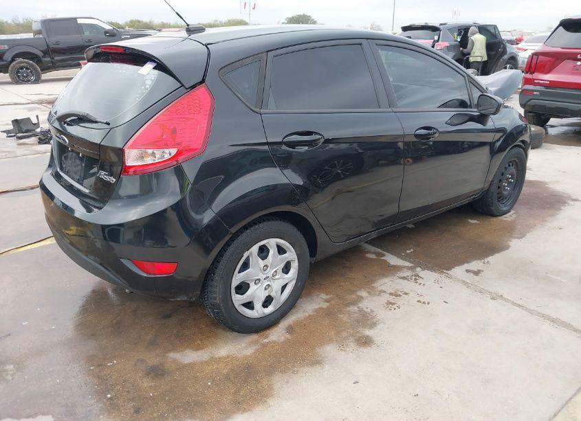 Photo 4 of 2013 Ford Fiesta S (VIN 3FADP4TJ1DM204873)
