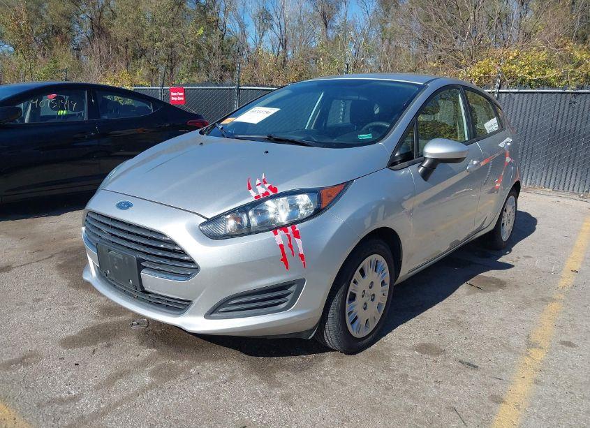 Photo 2 of 2015 Ford Fiesta S (VIN 3FADP4TJ1FM126680)