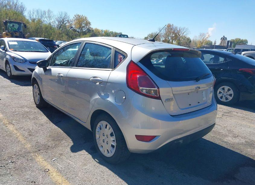 Photo 3 of 2015 Ford Fiesta S (VIN 3FADP4TJ1FM126680)