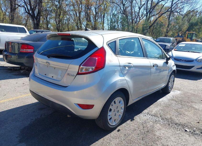 Photo 4 of 2015 Ford Fiesta S (VIN 3FADP4TJ1FM126680)