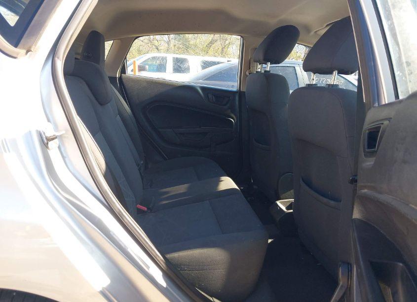 Photo 8 of 2015 Ford Fiesta S (VIN 3FADP4TJ1FM126680)