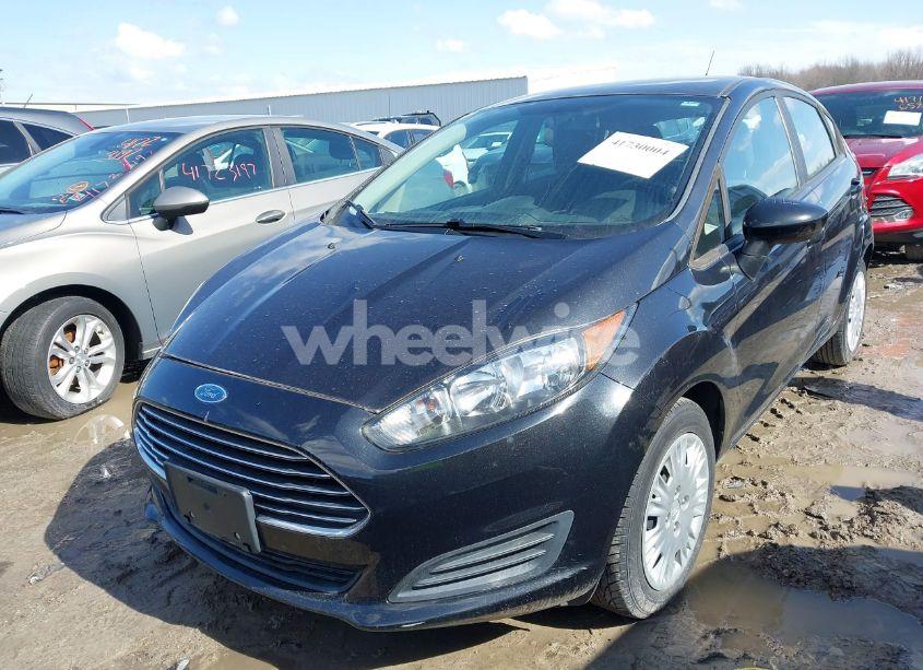 Photo 2 of 2015 Ford Fiesta S (VIN 3FADP4TJ2FM127272)
