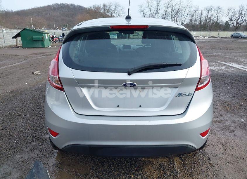 Photo 17 of 2015 Ford Fiesta S (VIN 3FADP4TJ3FM158112)