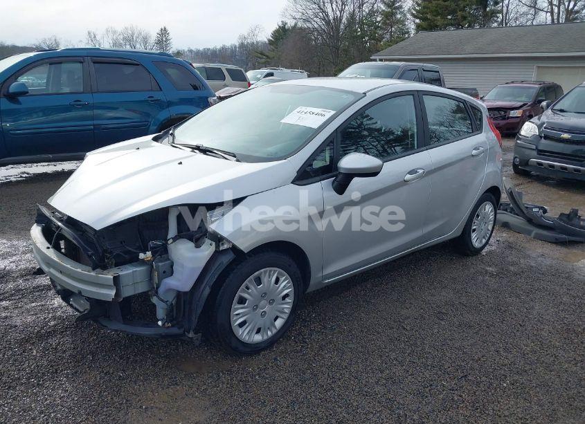 Photo 2 of 2015 Ford Fiesta S (VIN 3FADP4TJ3FM158112)