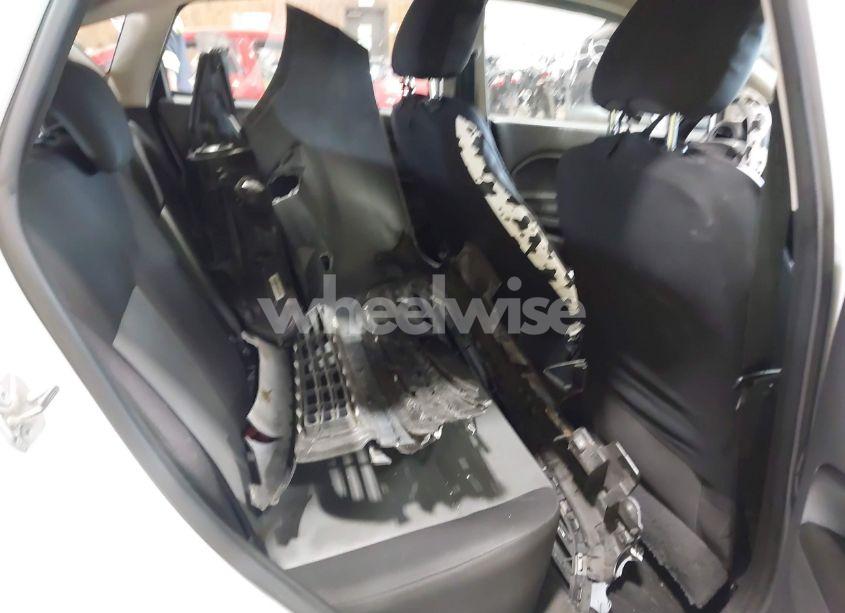 Photo 8 of 2015 Ford Fiesta S (VIN 3FADP4TJ4FM179759)